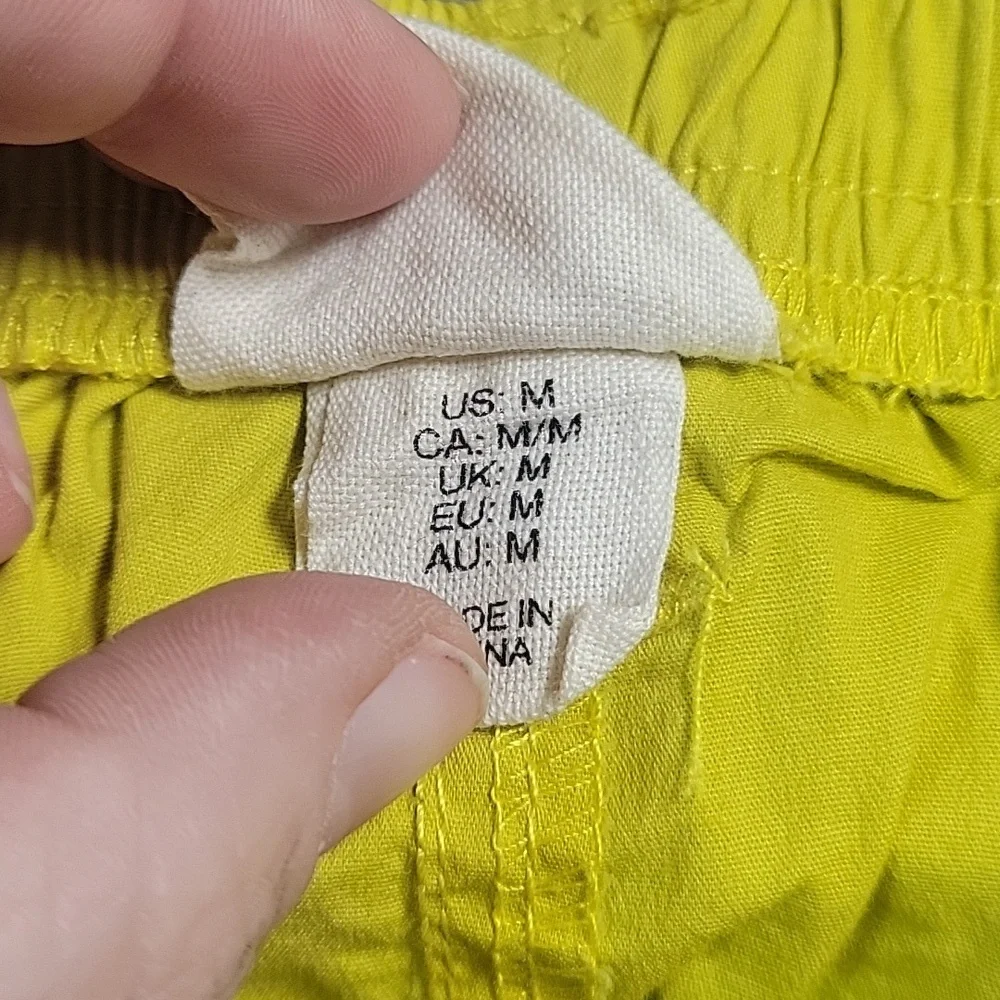 Happily Grey Women's‎ Parachute Cargo Pants in Yellow Size Medium - Picture 5 of 8